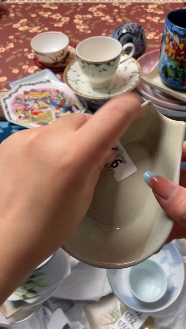 瓷片s****木瓷器瓷器E756