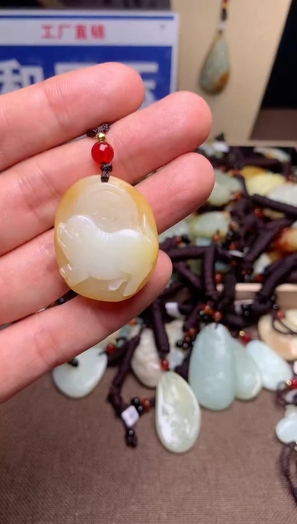 【闪购商品】和田玉颈饰未镶嵌1