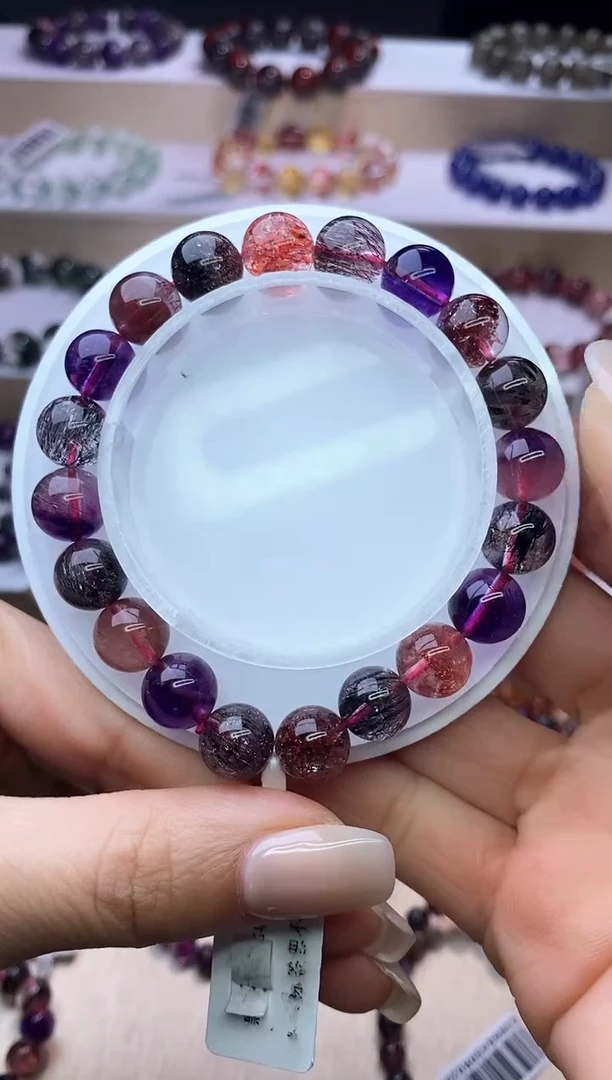 【闪购商品】水晶手链未镶嵌黑加仑超七单圈9m+