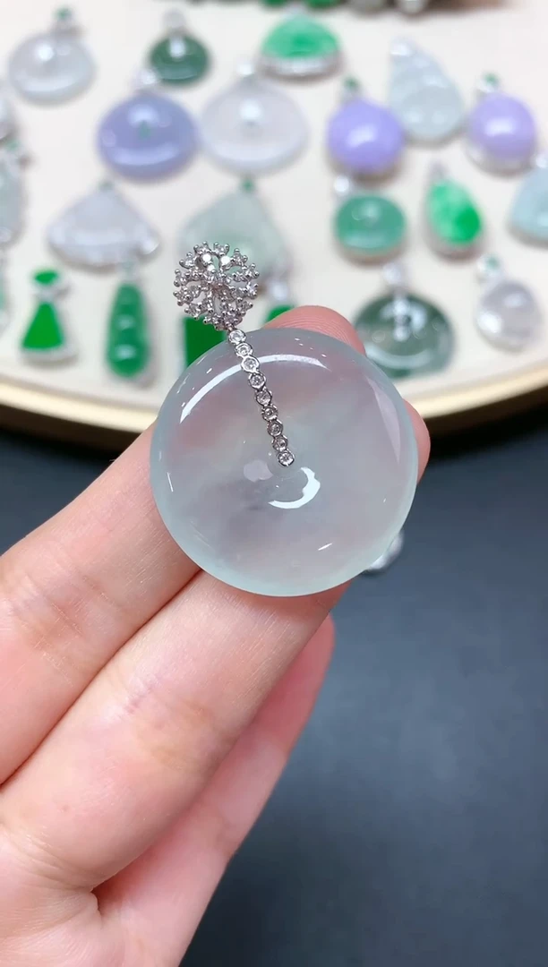 【闪购商品】翡翠吊坠(不含链)18K金镶嵌S473|6980