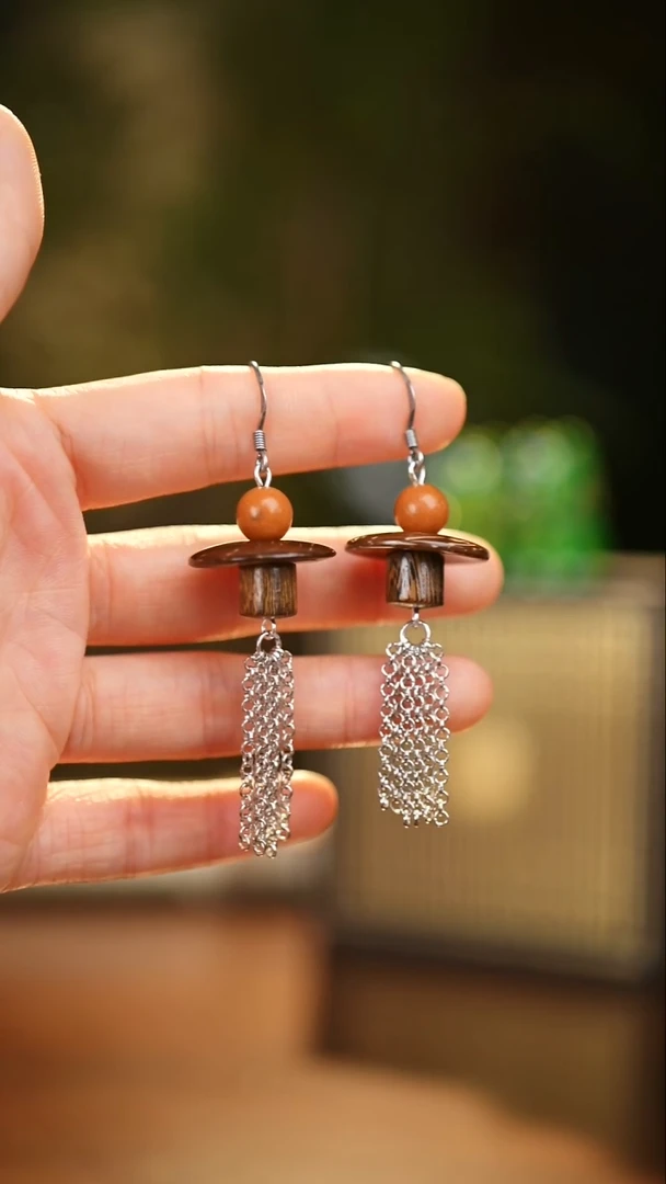 刺绣私人定制苗族手工A155