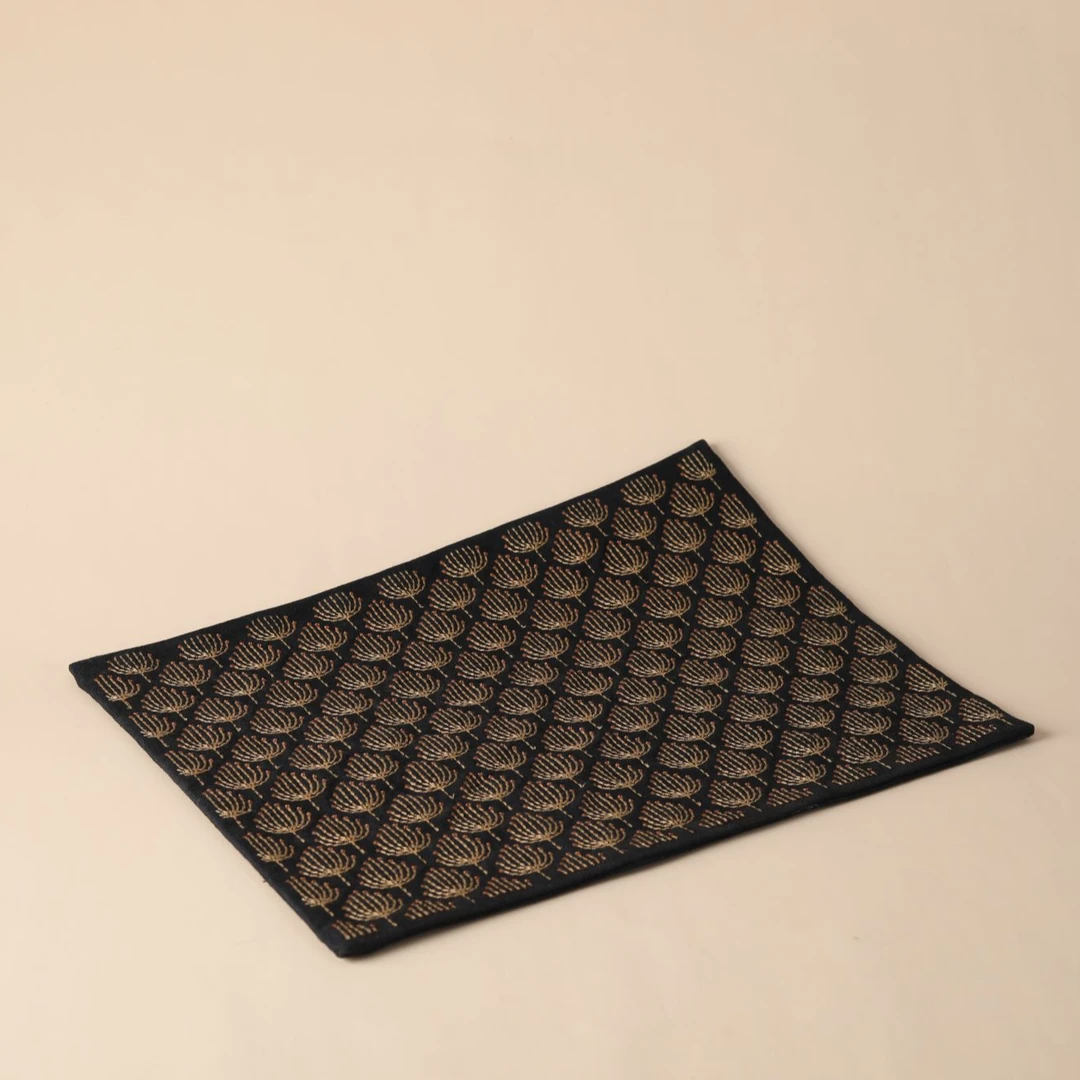 【高端刺子绣】钢琴黑蒲公英干泡茶席 尺寸约40-30cm