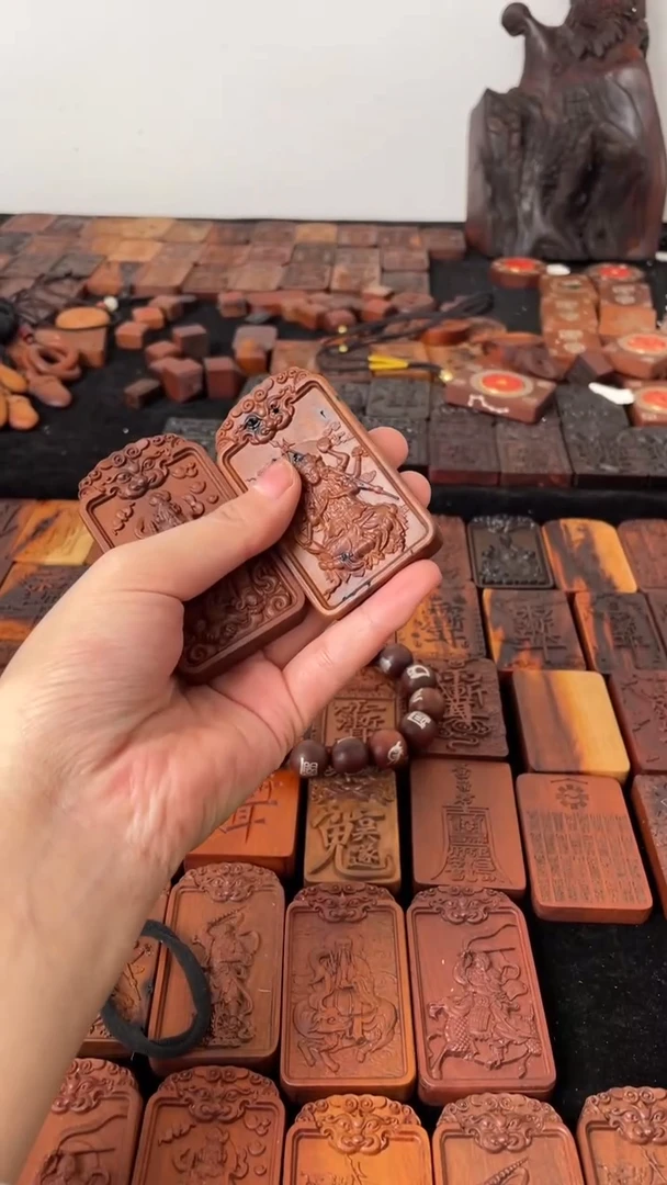 【闪购商品】木枣木斗姆元君两个+枣赵公明配讳字