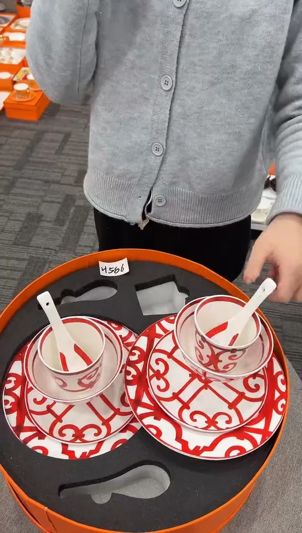 【闪购商品】杯H586--------------