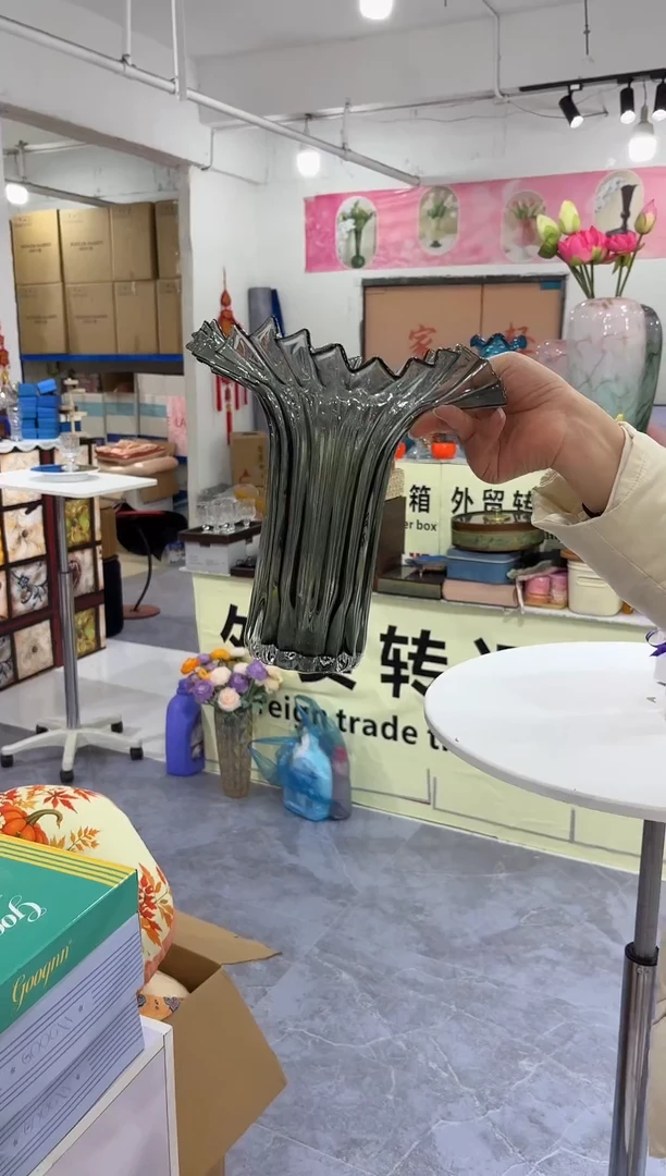 有机玻璃老板娘孤品摆件