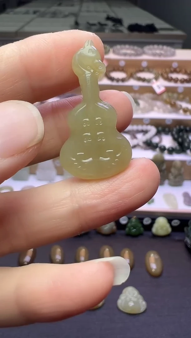 颈饰未镶嵌和田玉186号链接