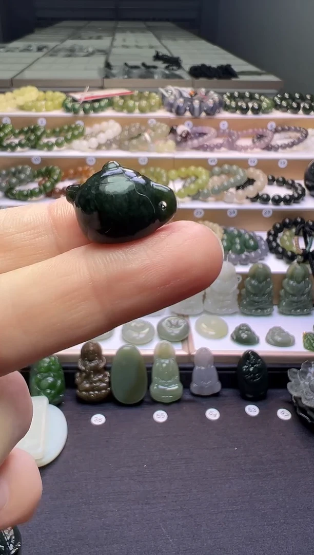 颈饰未镶嵌和田玉54号链接