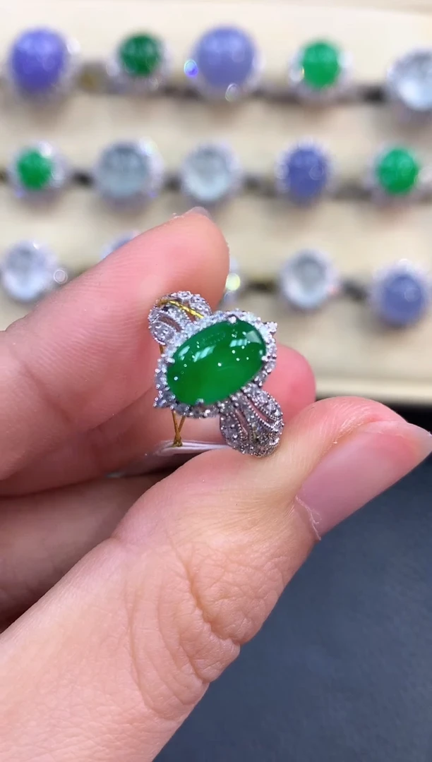 【闪购商品】翡翠戒指18K金镶嵌C54      