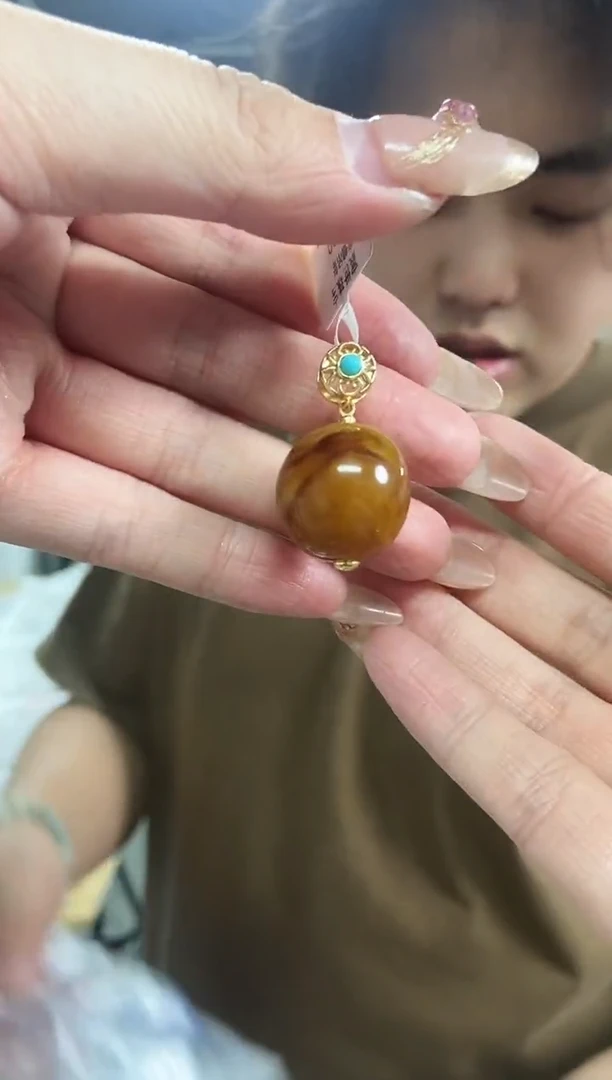【闪购商品】琥珀裸石未镶嵌多样性发其一颜色微差
