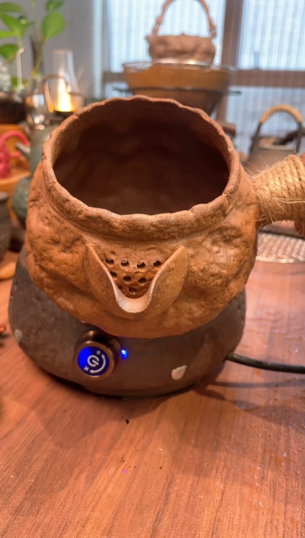 壶3742236412154609744