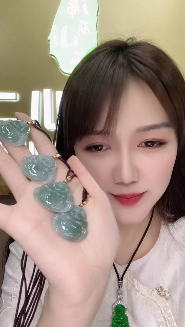 未镶嵌挂件翡翠371871/翡翠佛公   多样性一件发