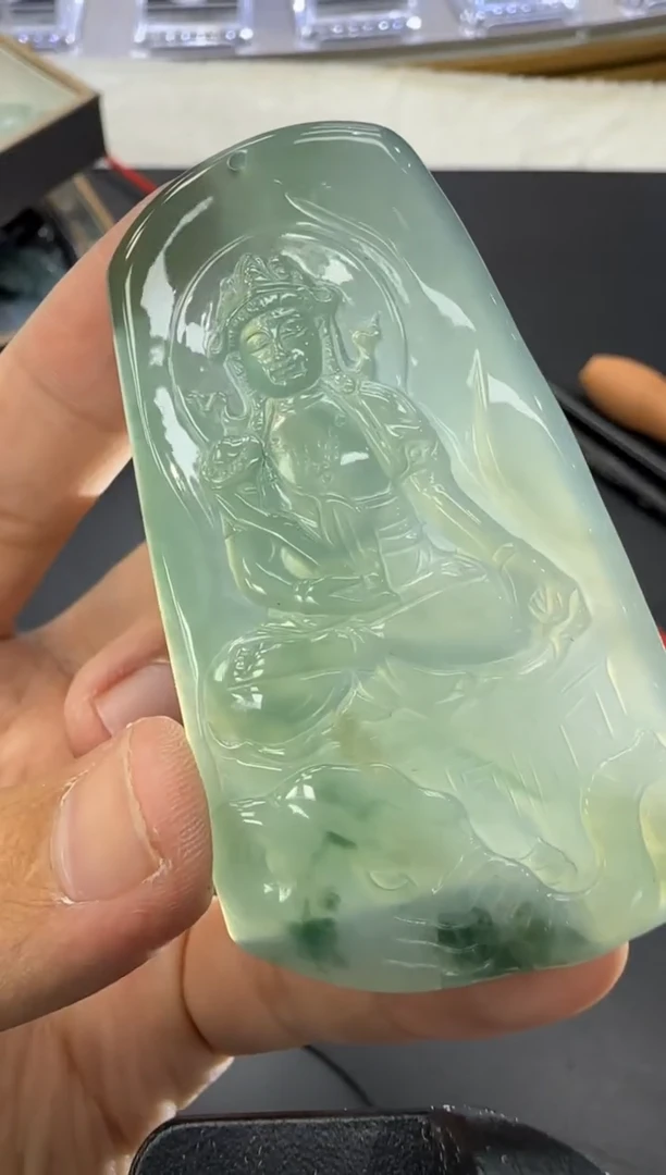 【闪购商品】翡翠颈饰未镶嵌天然翡翠A货孤品一件