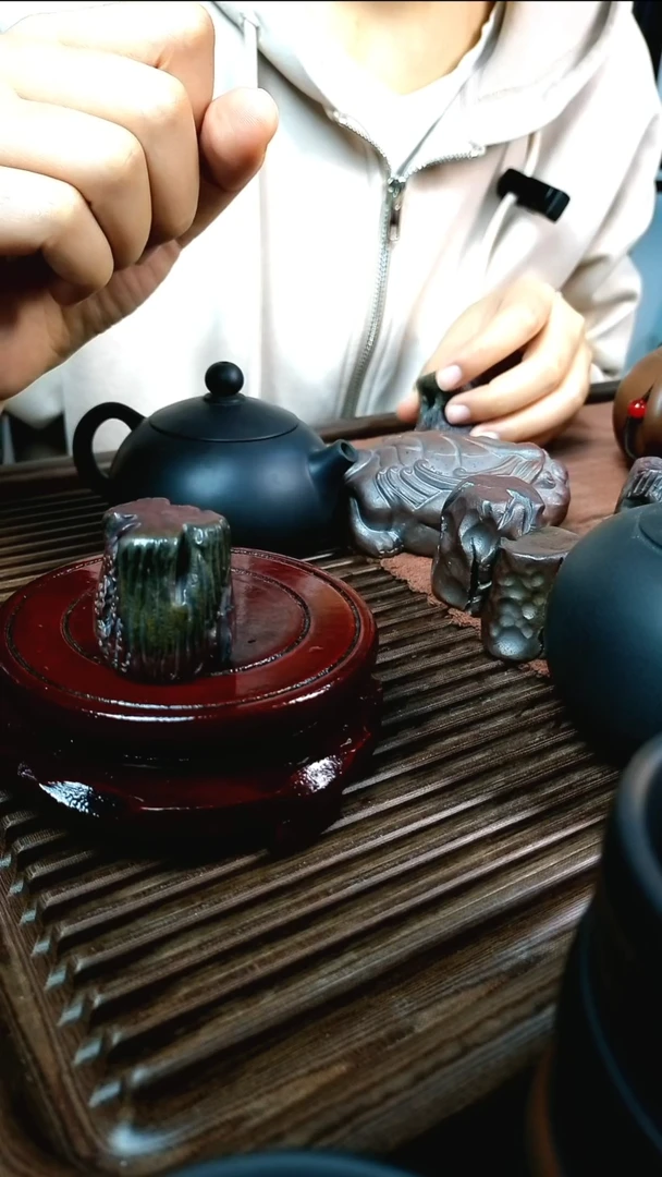 阅*云南建水紫陶-柴烧盖置