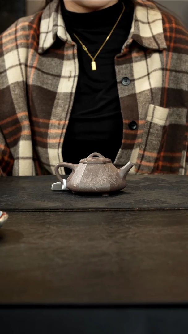 茶壶紫砂砂本源六方石瓢满天星刻绘150cc