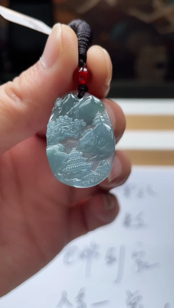 颈饰未镶嵌翡翠多样性发其一