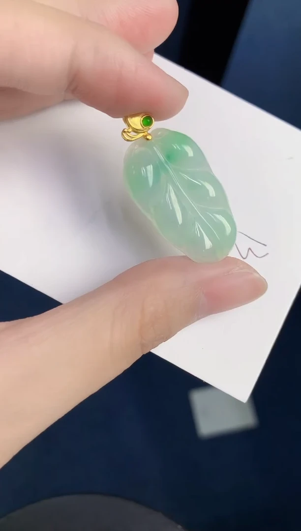 颈饰未镶嵌翡翠天然翡翠缅甸A货
