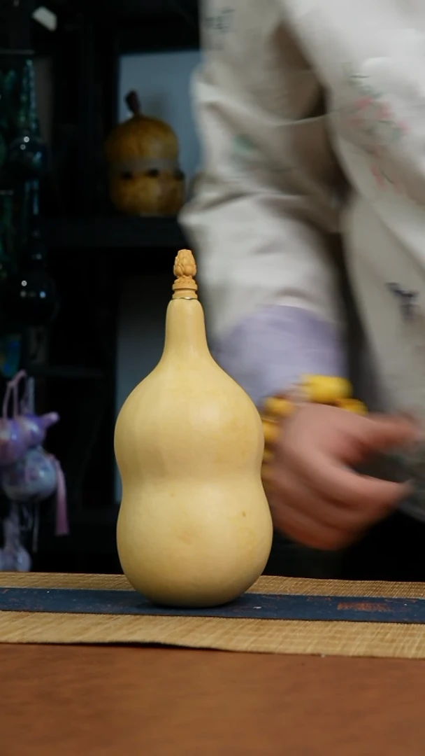 262号 天然热水酒葫芦 一物一拍（有瑕介意勿拍）