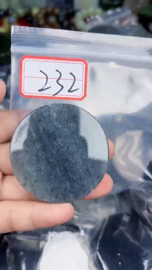 颈饰未镶嵌和田玉和田玉