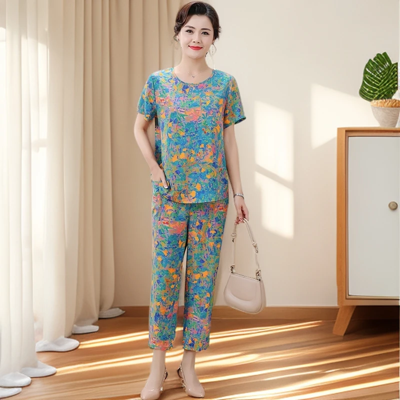 2025年新款夏季棉绸妈妈套装中老年女装休闲宽松印花人造棉两件套
