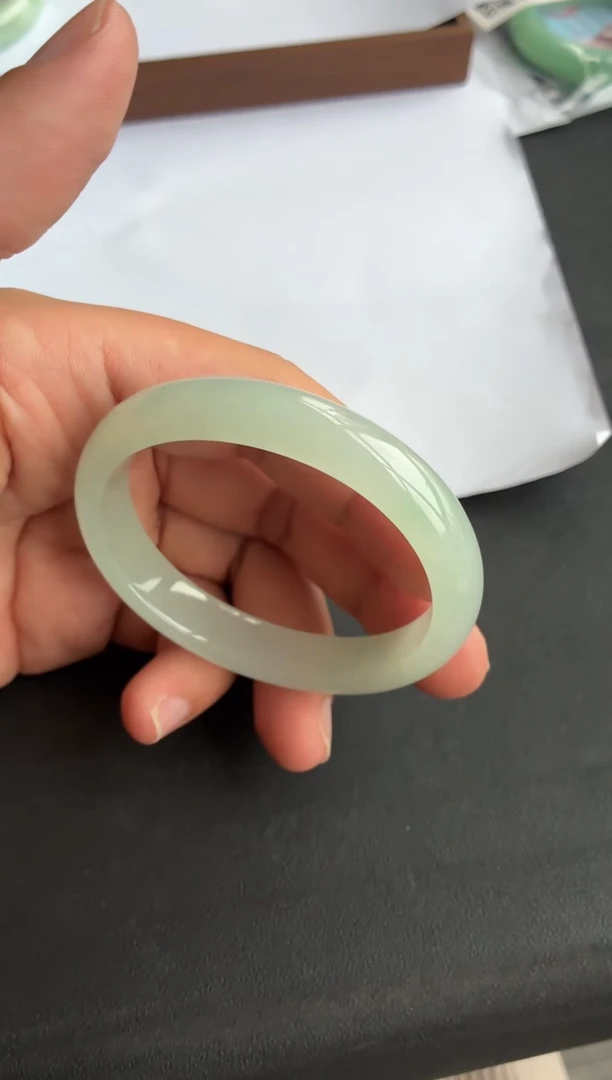 未镶嵌手镯翡翠67号58*50.8*12.1*7.1贵妃