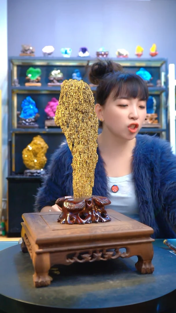 石材剑****涯精品矿物晶体摆件