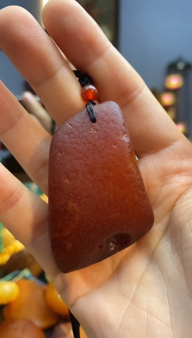 琥珀颈饰未镶嵌吊坠