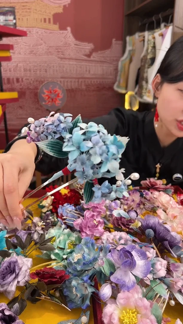 【闪购商品】刺绣非遗绒花（发饰）