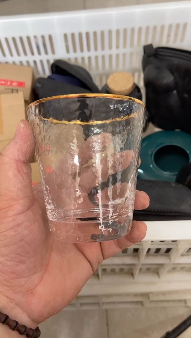 杯无运费险有瑕疵的摄影的产品有使用过的痕迹有点脏介意勿拍