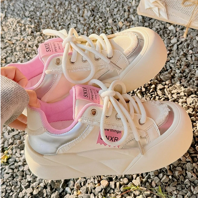 Moleubak小白鞋女2025新款春夏小众百搭鞋子女厚底面包鞋运动板鞋