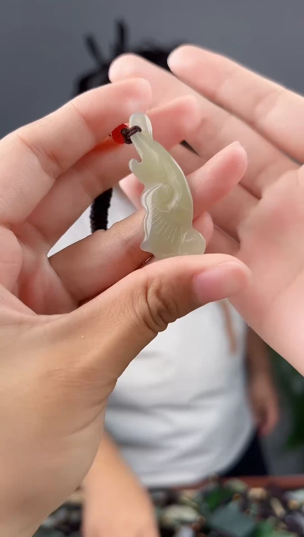 和田玉未镶嵌颈饰拍一发一，多样性发货
