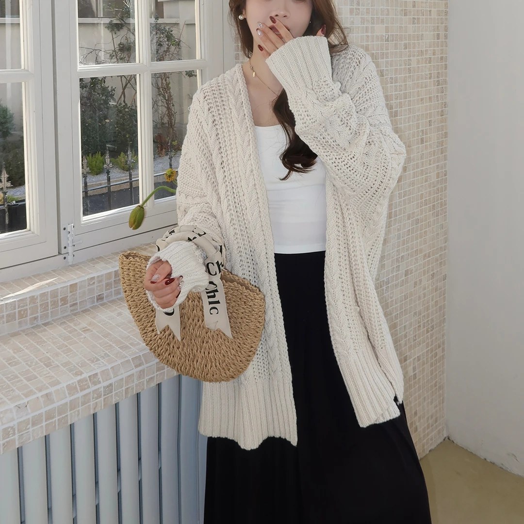 李潇洒【温柔低语】微胖大码女春气质百搭显瘦粗针织开衫ZY502F33