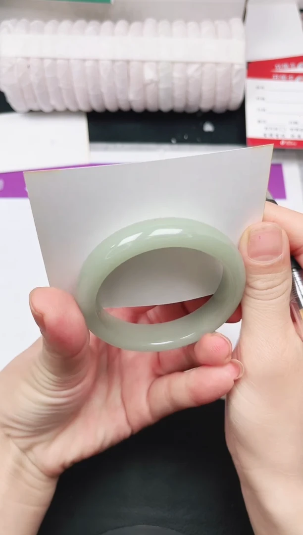 未镶嵌手镯石英质玉76-55