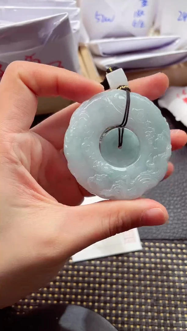 颈饰未镶嵌翡翠000111