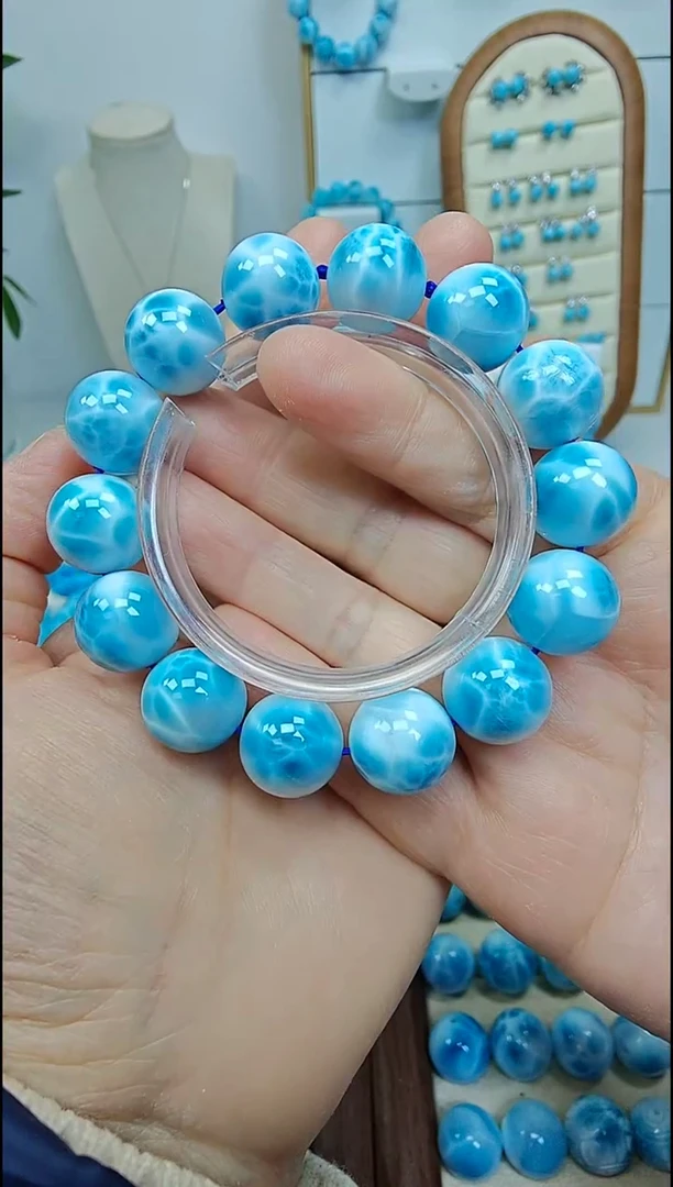 未镶嵌针钠钙石（海纹石）手链多样性发一