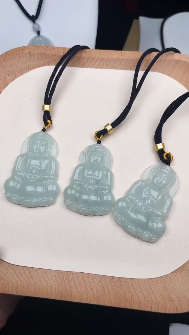 颈饰未镶嵌翡翠Y5A080油果绿观音+送同款绳子（多样性发其一）