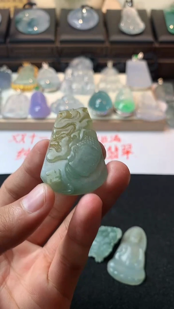 未镶嵌定制翡翠重**始3332毛货不退不换