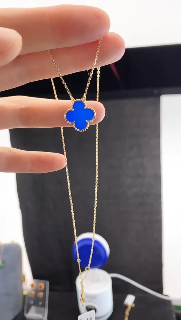 【闪购商品】玛瑙/玉髓项链18K金镶嵌.