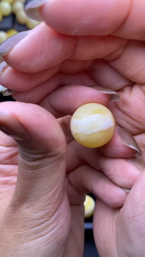 裸石琥珀未镶嵌大小姐珠宝85