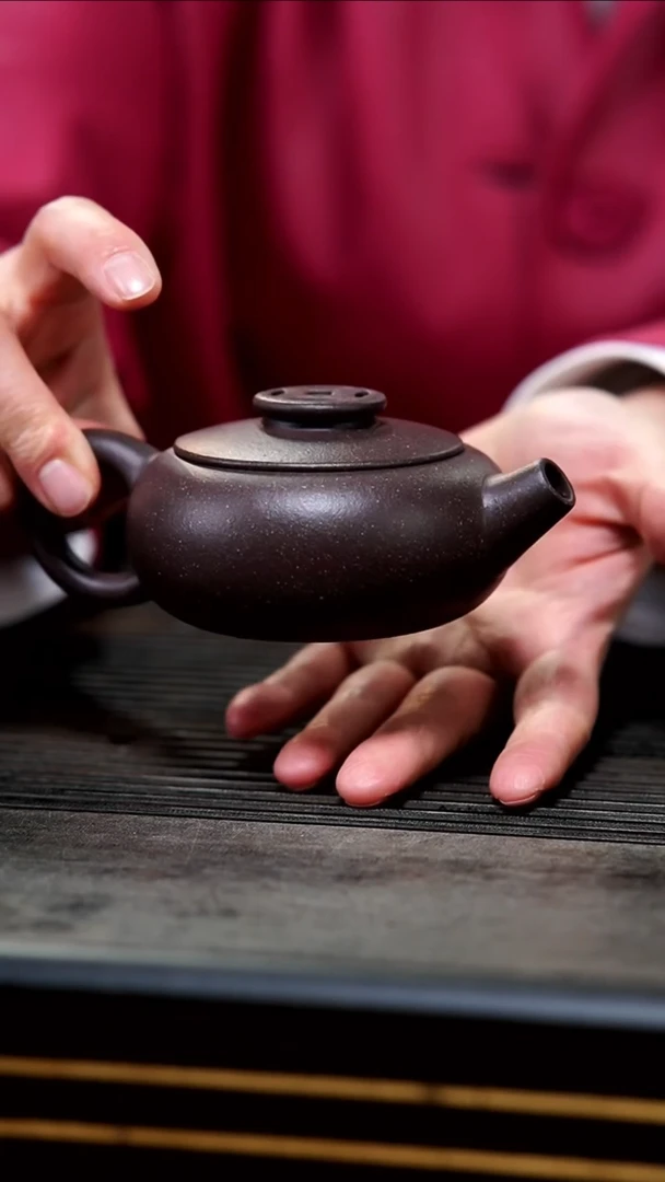 【闪购商品】紫砂茶壶04-半手天青钱多多160cc