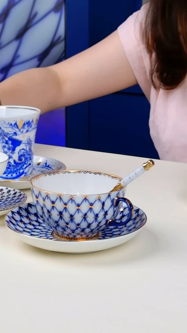 雨*每天九点开播（钴蓝网纹茶杯碟送star勺