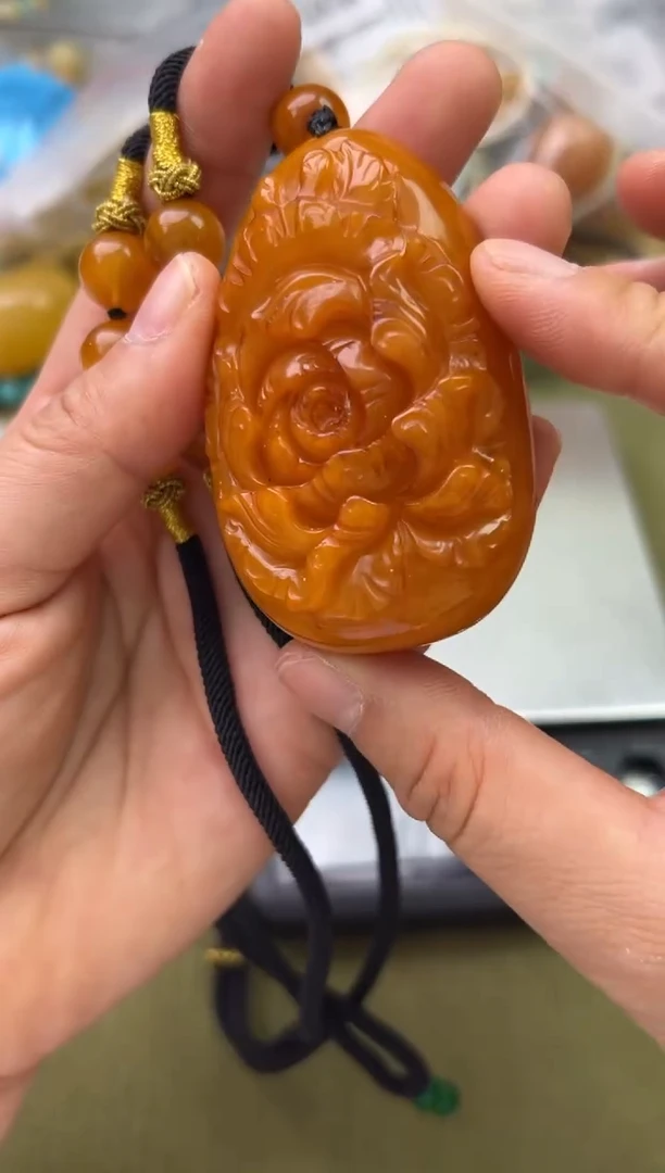 裸石琥珀未镶嵌琥珀蜜蜡吊坠