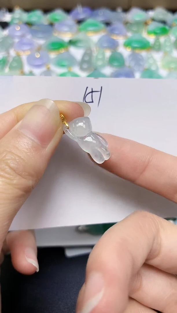 翡翠未镶嵌颈饰天然缅甸翡翠A货