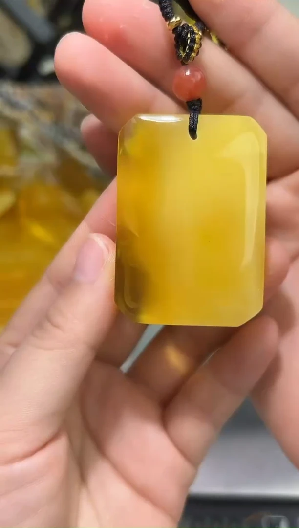 裸石琥珀未镶嵌琥珀蜜蜡吊坠