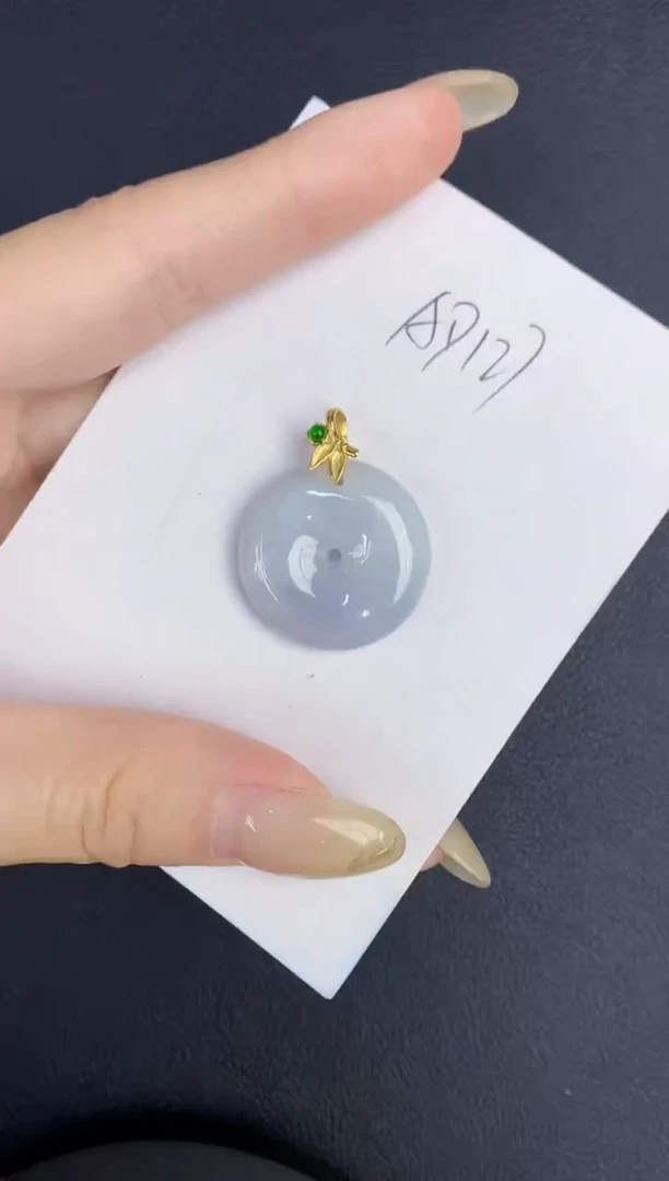 翡翠未镶嵌颈饰缅甸天然翡翠A货