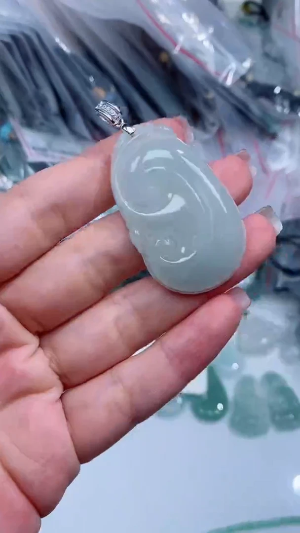 翡翠银S925镶嵌颈饰吊坠