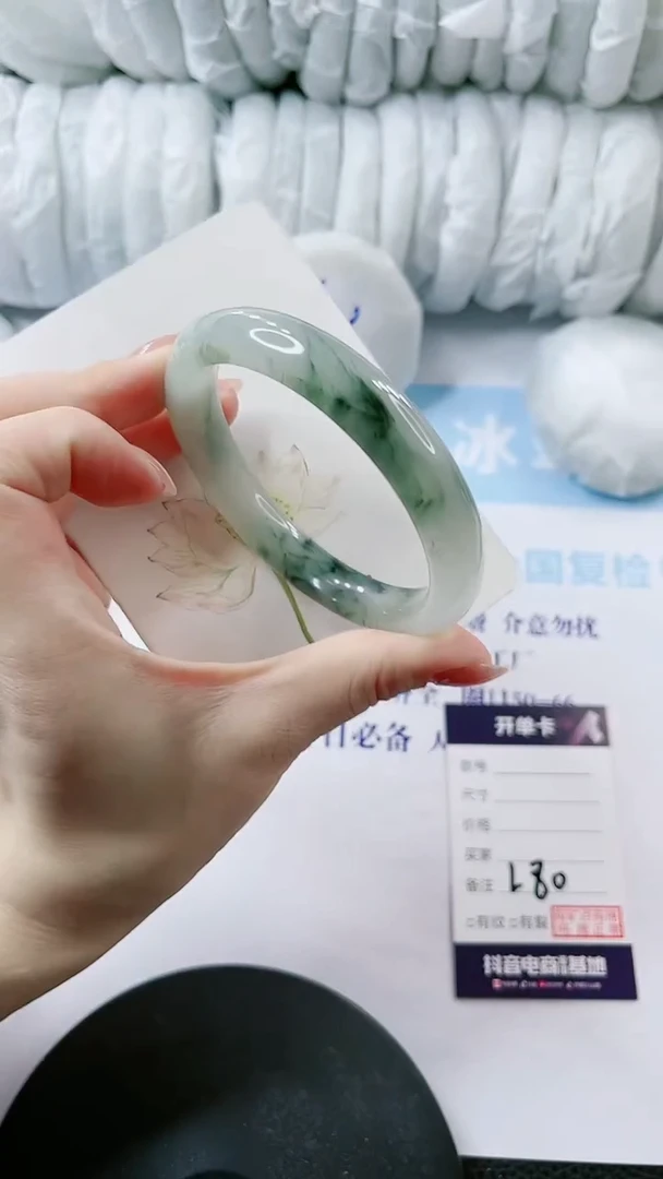 【闪购商品】石英质玉手镯未镶嵌多样性发货L80