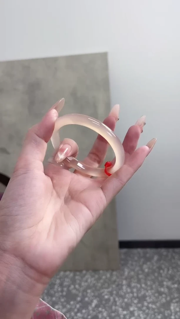 【闪购商品】玛瑙/玉髓手镯未镶嵌56圈 需要包容