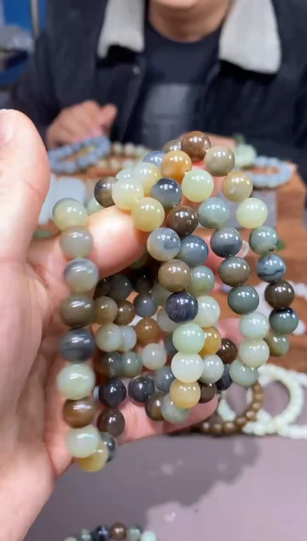 【闪购商品】和田玉手链未镶嵌颜色多样性发货拍一发一