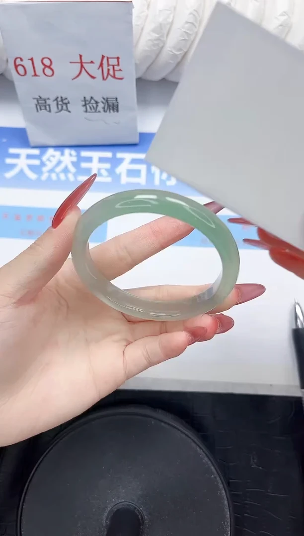 石英质玉手镯未镶嵌113-56