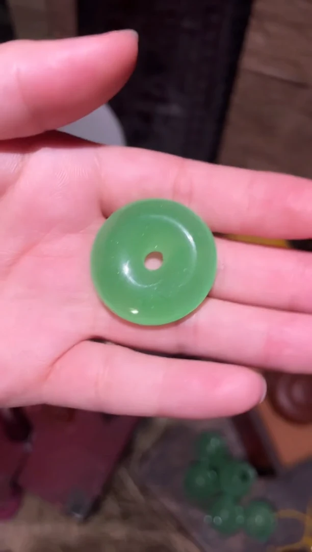 翡翠未镶嵌颈饰永玉阁精品专属摆件